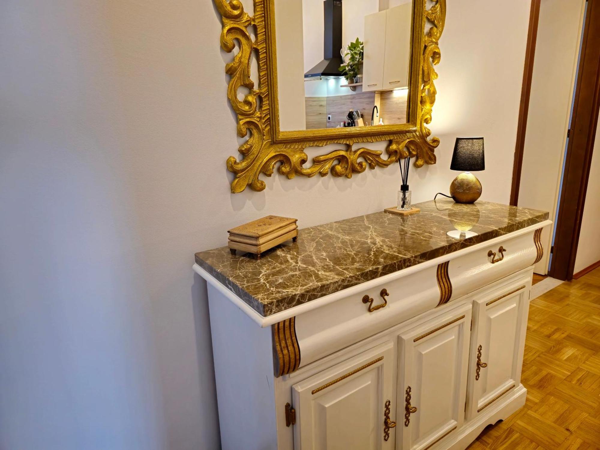 Villa Muenz Apartment Franz Пула Экстерьер фото